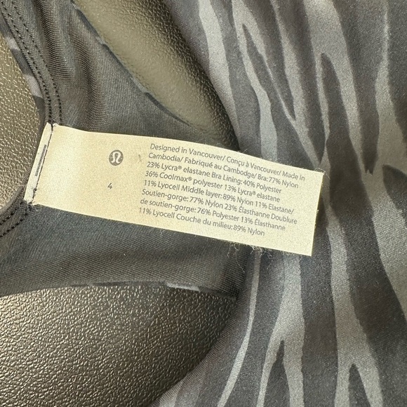 Lululemon Wunder Train Long-Line Bra Medium Support, C/D Cups size 4 - Picture 5 of 5